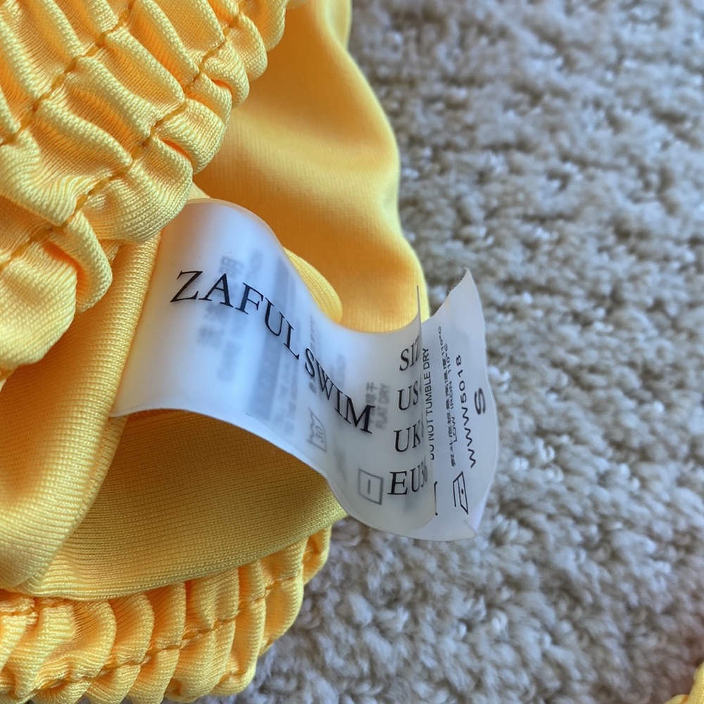 Zaful Yellow Ruched Bikini Set - Picture 3 of 3